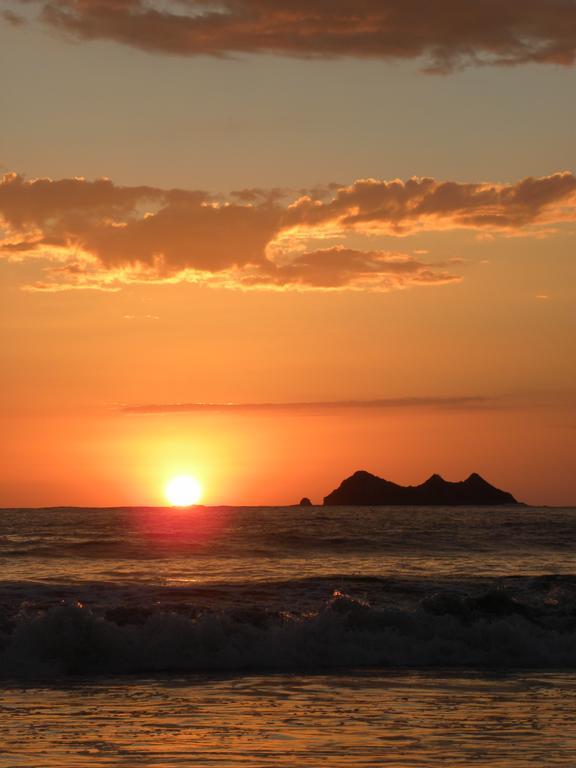 Hotel Lookout Playa Tortuga โอเฆชาล ภายนอก รูปภาพ